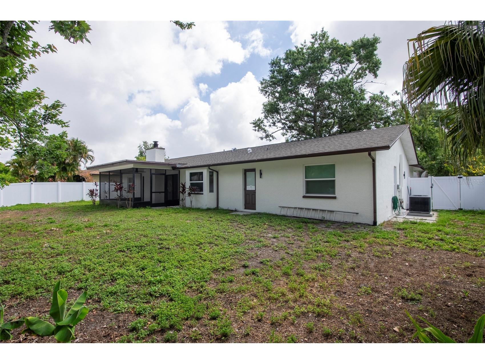 1689 Monterey Drive Clearwater FL 33756 TB8459081 image39