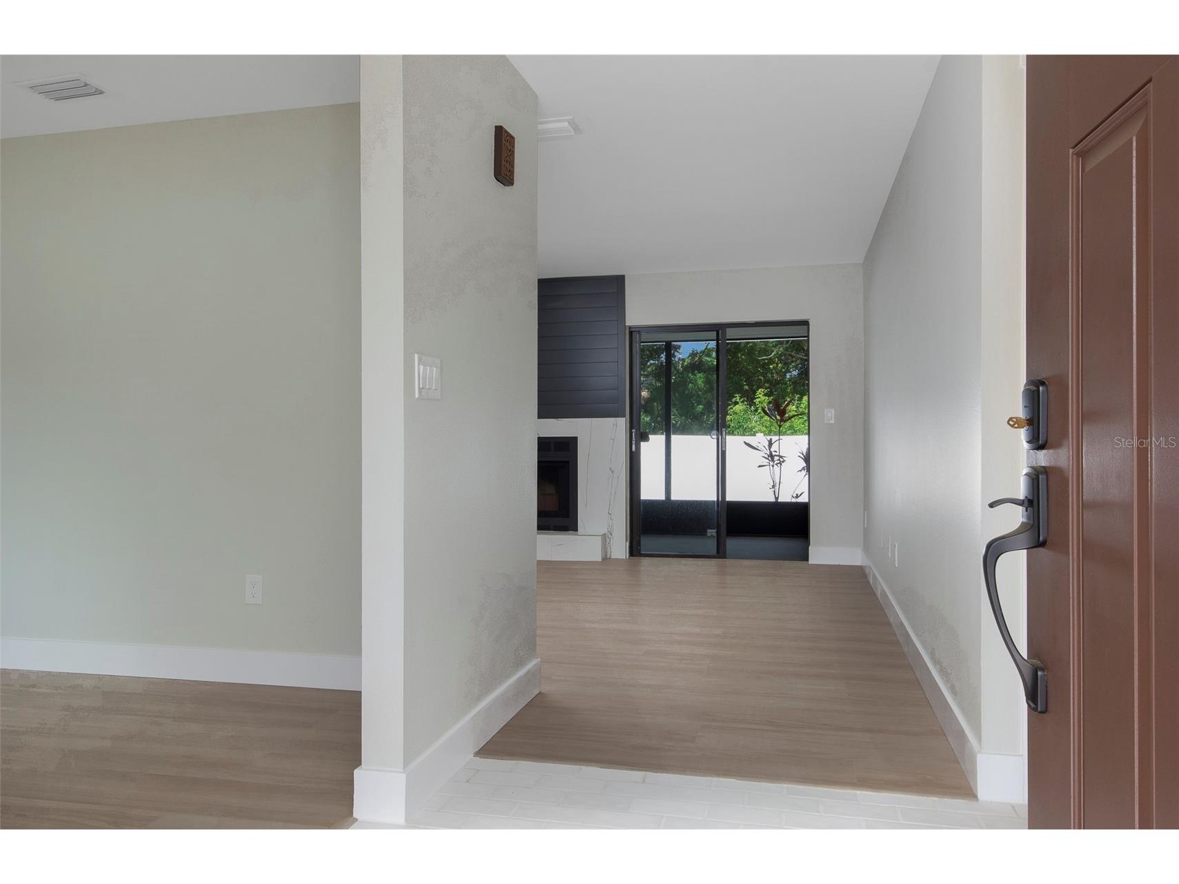 1689 Monterey Drive Clearwater FL 33756 TB8459081 image6