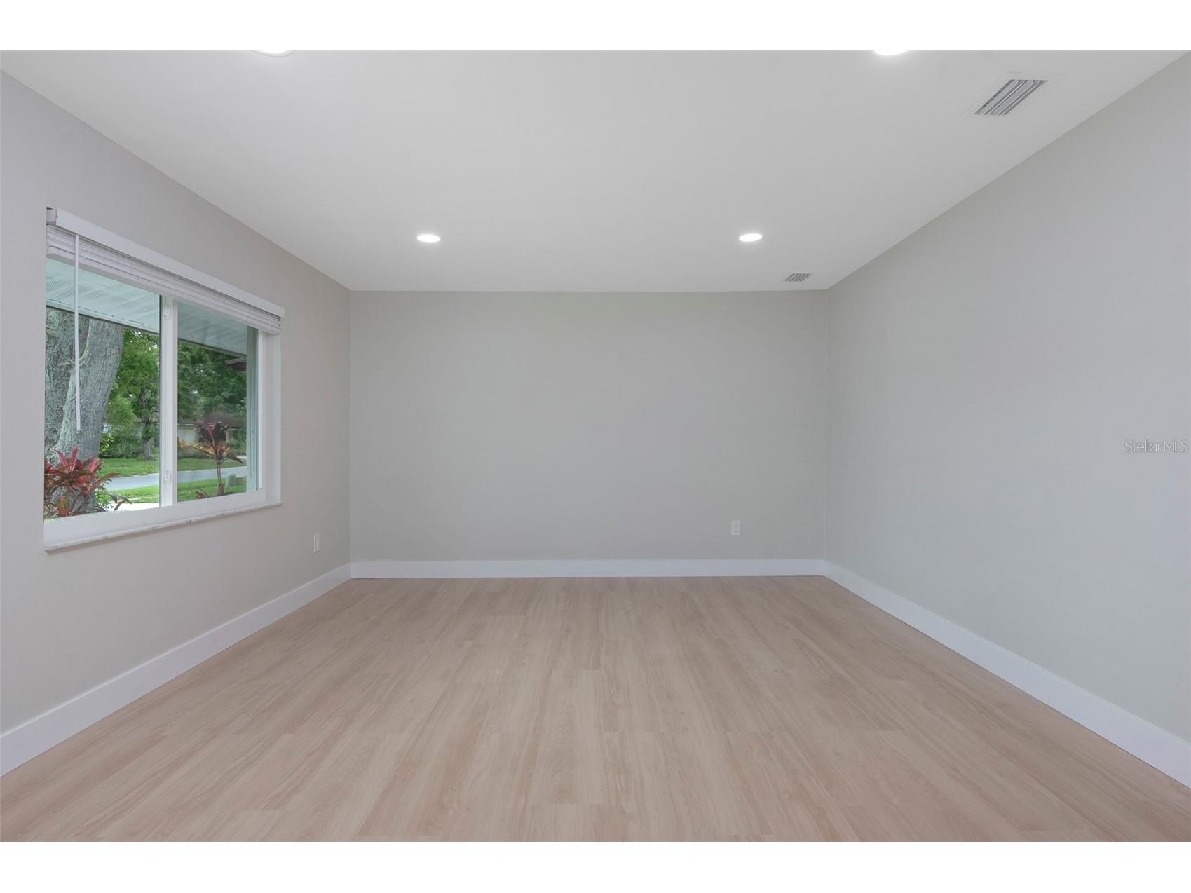1689 Monterey Drive Clearwater FL 33756 TB8459081 image7