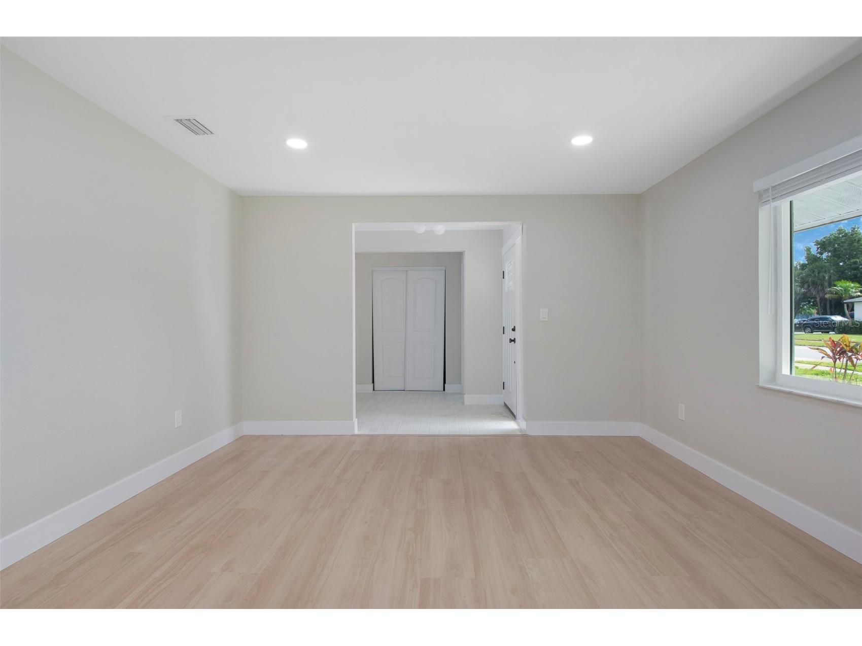 1689 Monterey Drive Clearwater FL 33756 TB8459081 image9