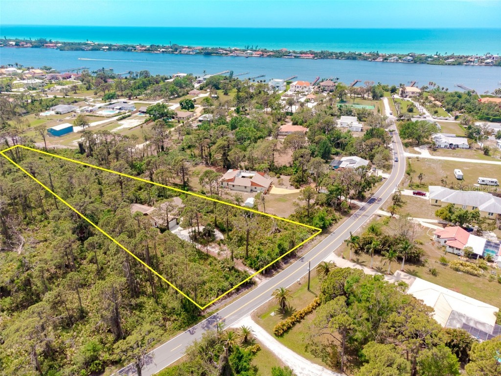 1689 Overbrook Road Englewood FL 34223 D6129734 image1