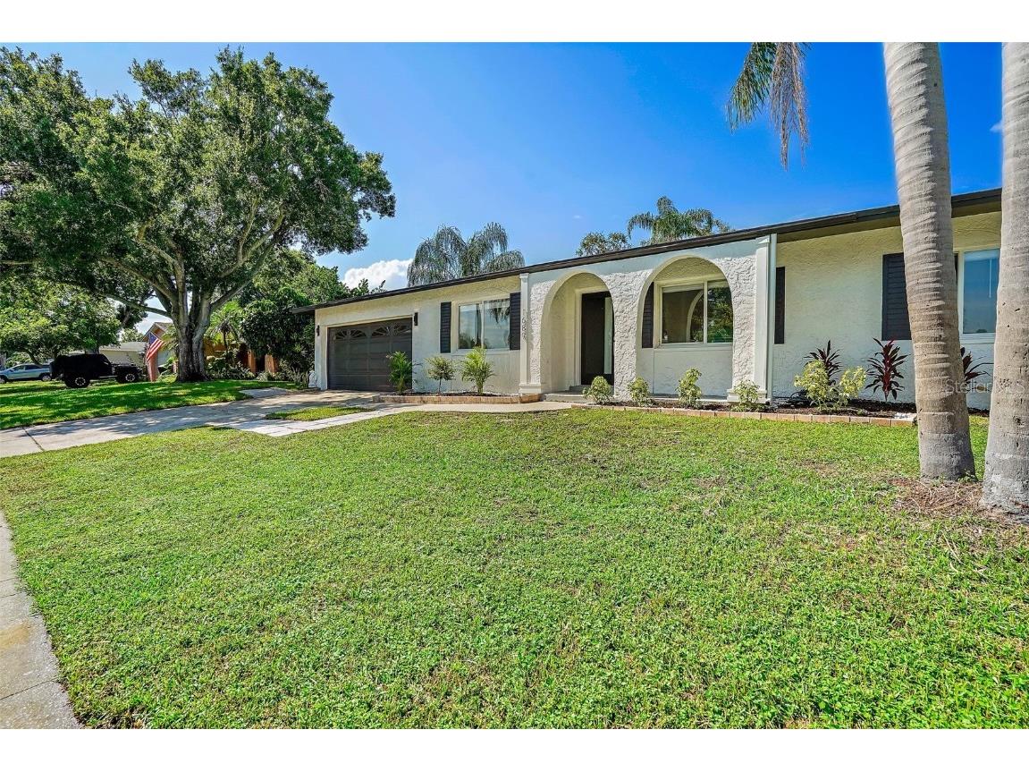 1689 Pennsylvania Avenue NE Saint Petersburg FL 33703 T3550710 image1