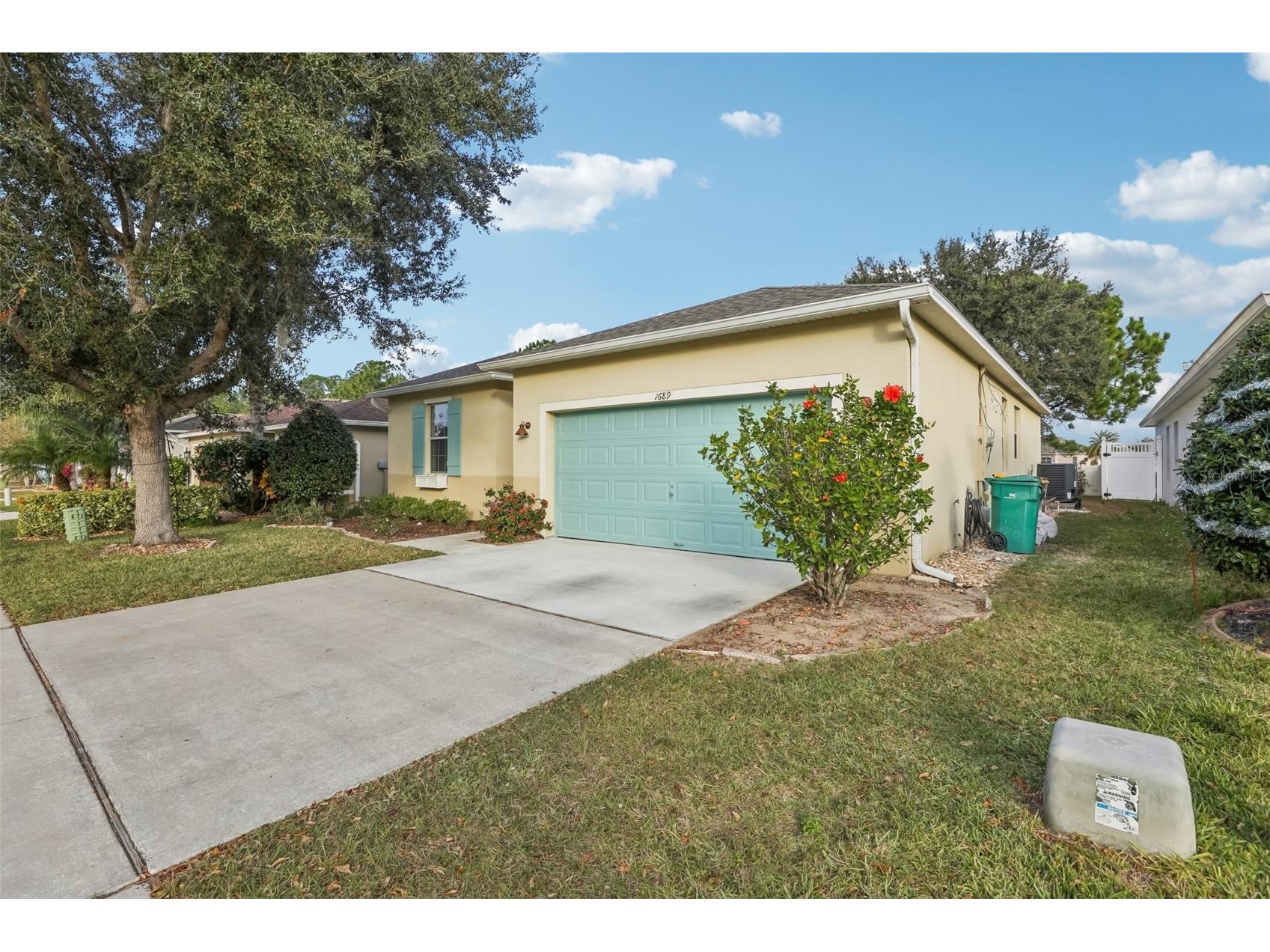 1689 Strathmore Circle Mount Dora FL 32757 G5105897 image1