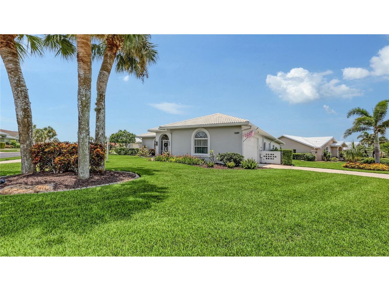 1689 Valley Drive Venice FL 34292 A4660040 image2
