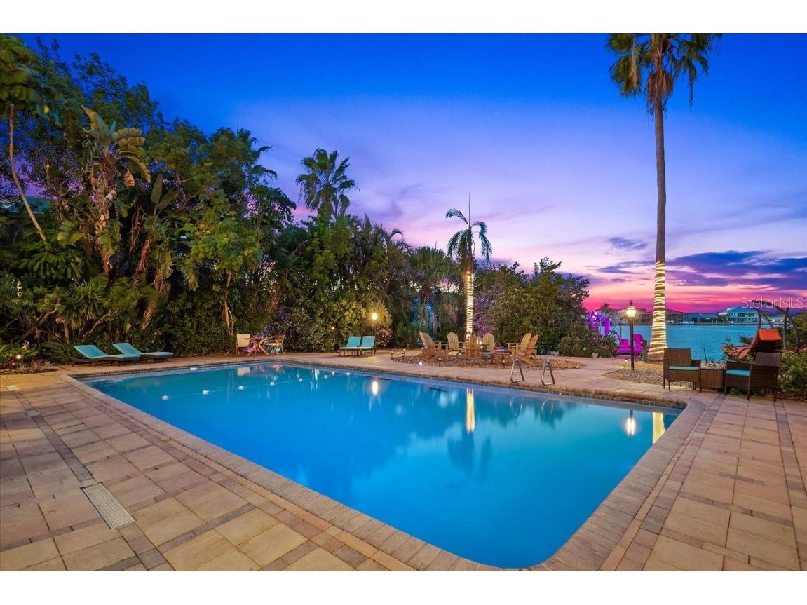16895 1st Street E North Redington Beach FL 33708 - BOCA CEIGA BAY U8220240 image1