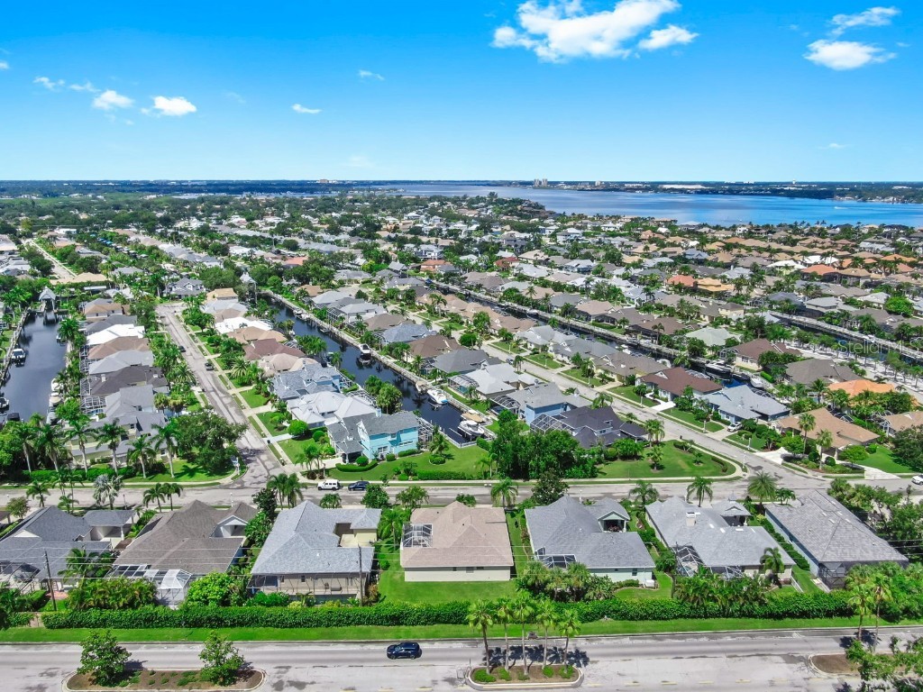 169 Americas Cup Boulevard Bradenton FL 34208 A4662044 image7