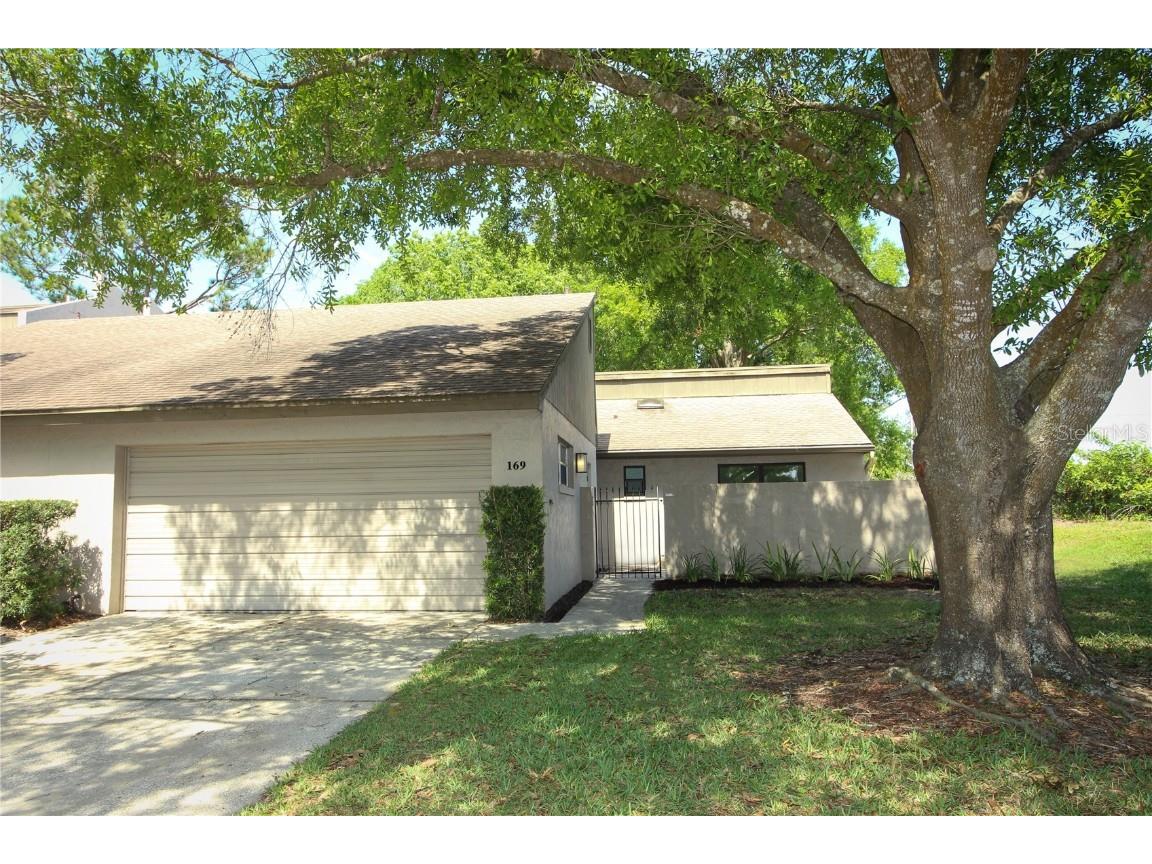 169 Fallwood Street Fern Park FL 32730 - Lake of The Woods O6094861 image1