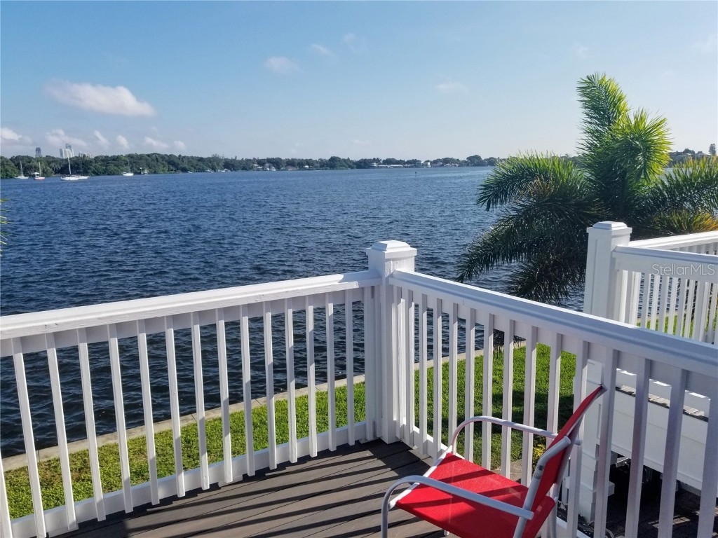 169 Pompano Drive SE Saint Petersburg FL 33705 - BIB BAYOU U8241770 image24