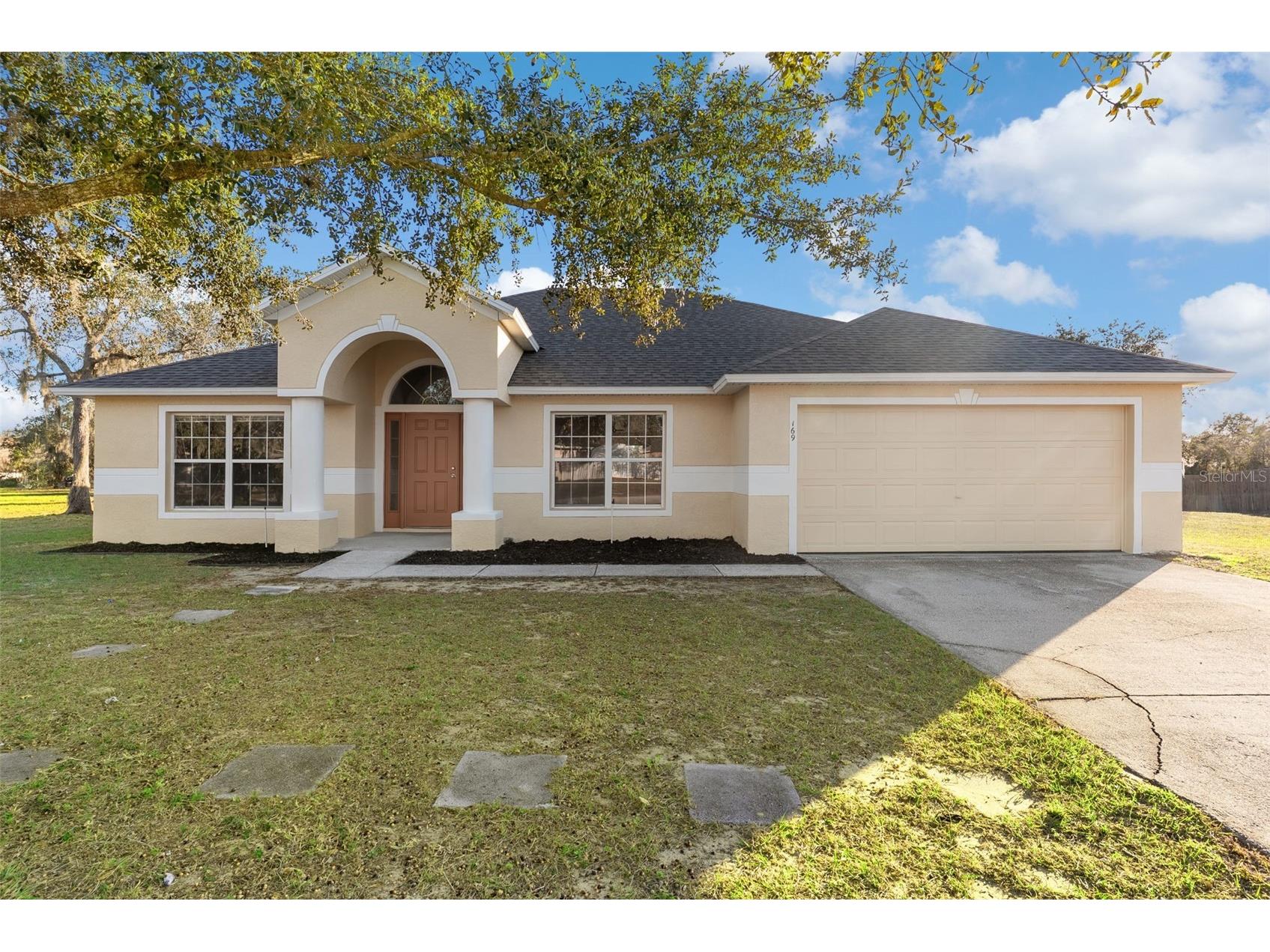 169 Sanderling Drive Haines City FL 33844 P4937612 image1