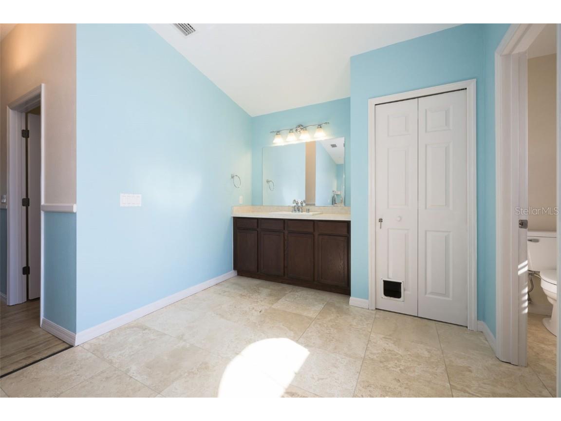 169 Valencia Drive Ormond Beach FL 32176 W7880814 image2