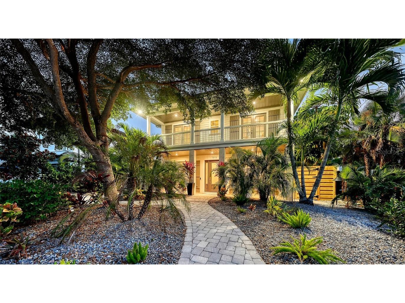 1690 Arlington Street Sarasota FL 34239 A4673742 image1