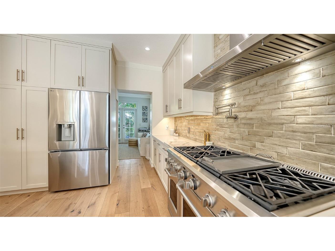 1690 Arlington Street Sarasota FL 34239 A4673742 image17