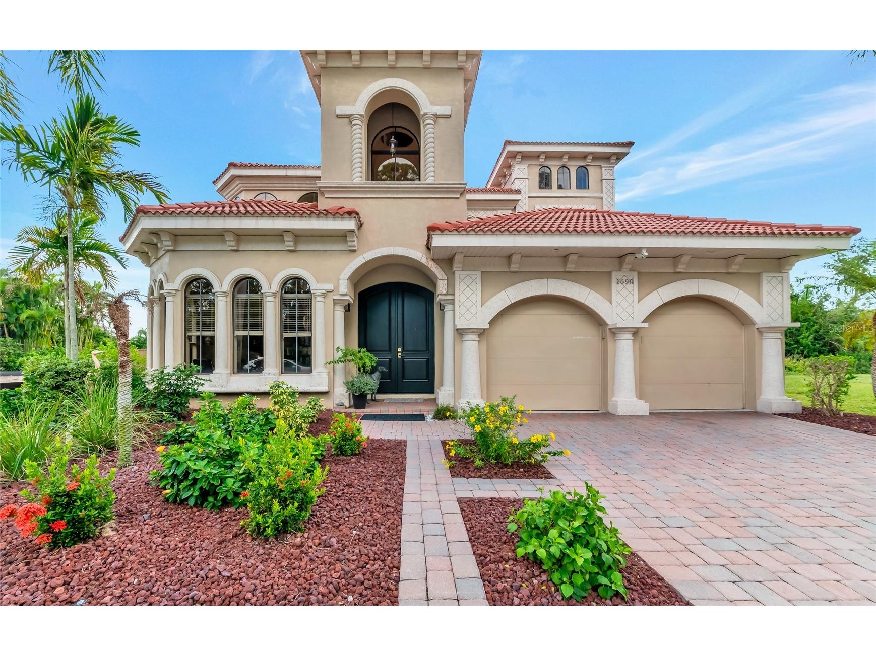 1690 Assisi Drive #12 Sarasota FL 34231 A4690125 image2