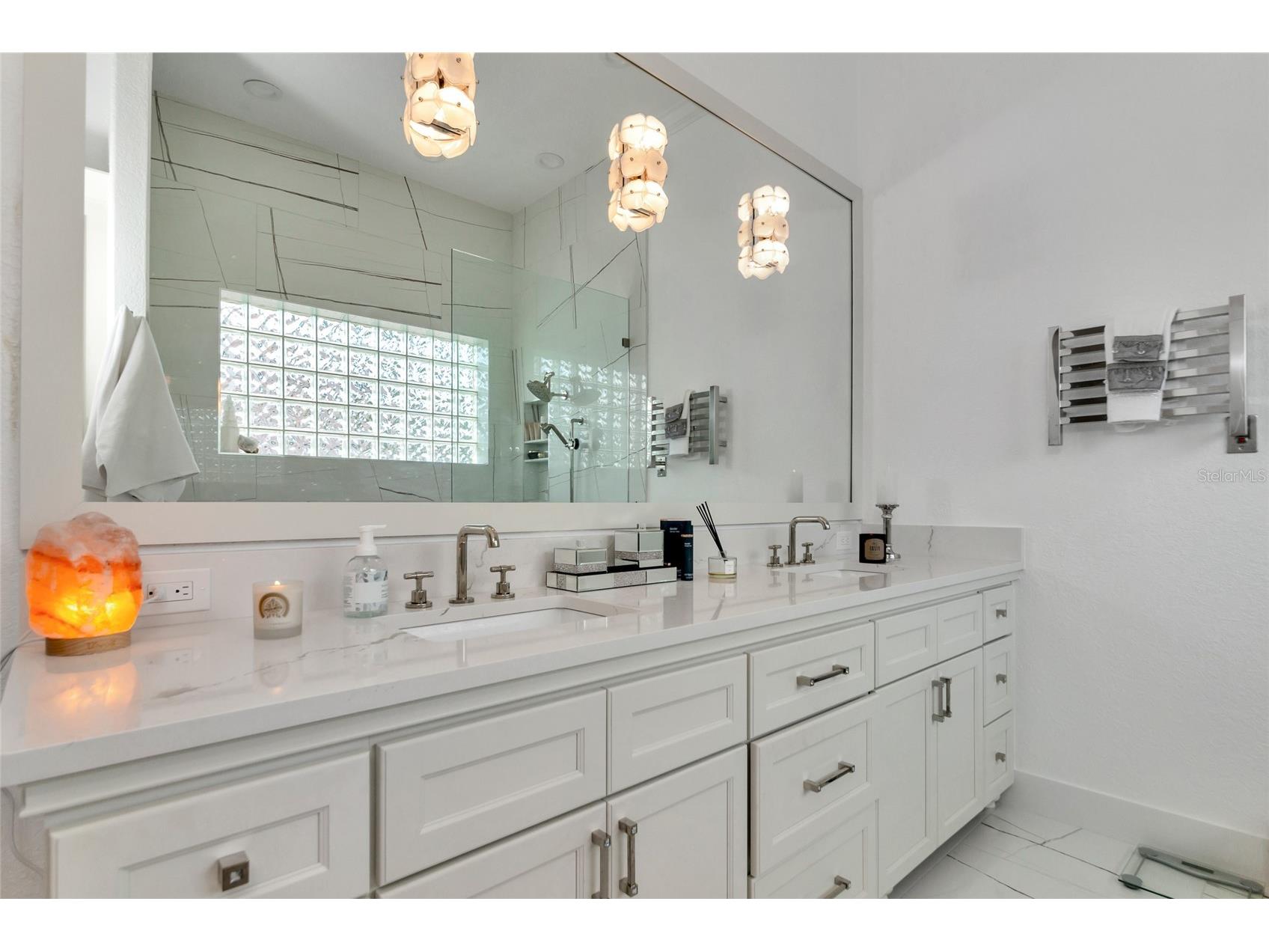 1690 Assisi Drive #12 Sarasota FL 34231 A4690125 image35