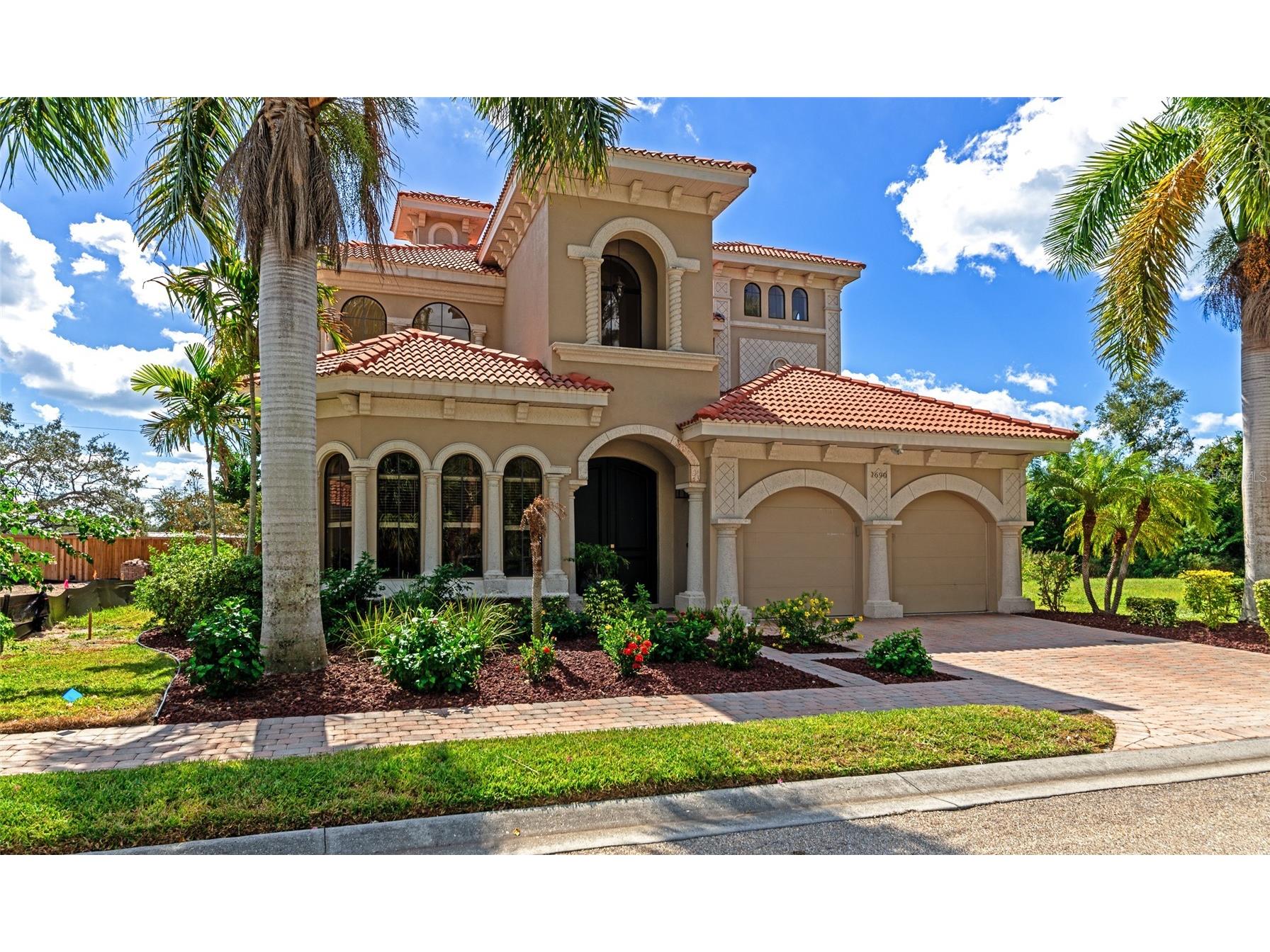 1690 Assisi Drive #12 Sarasota FL 34231 A4690125 image72
