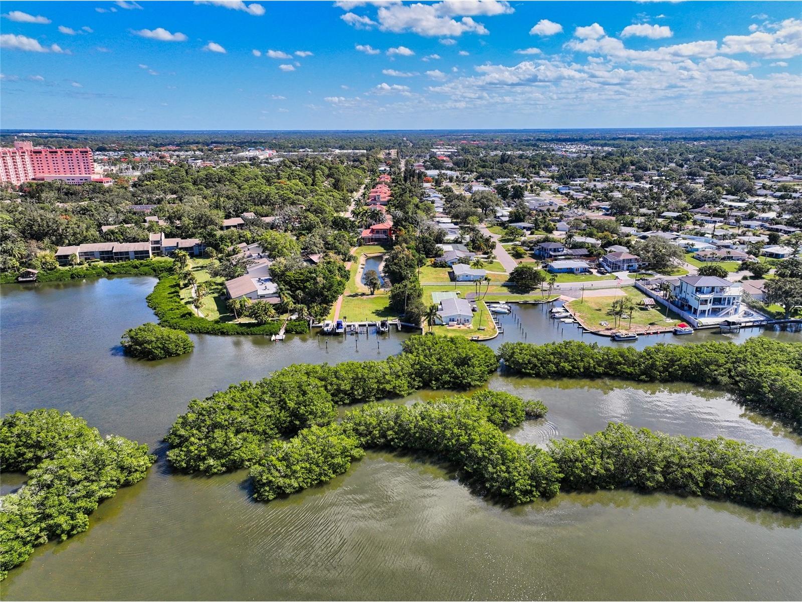 1690 Assisi Drive #12 Sarasota FL 34231 A4690125 image86