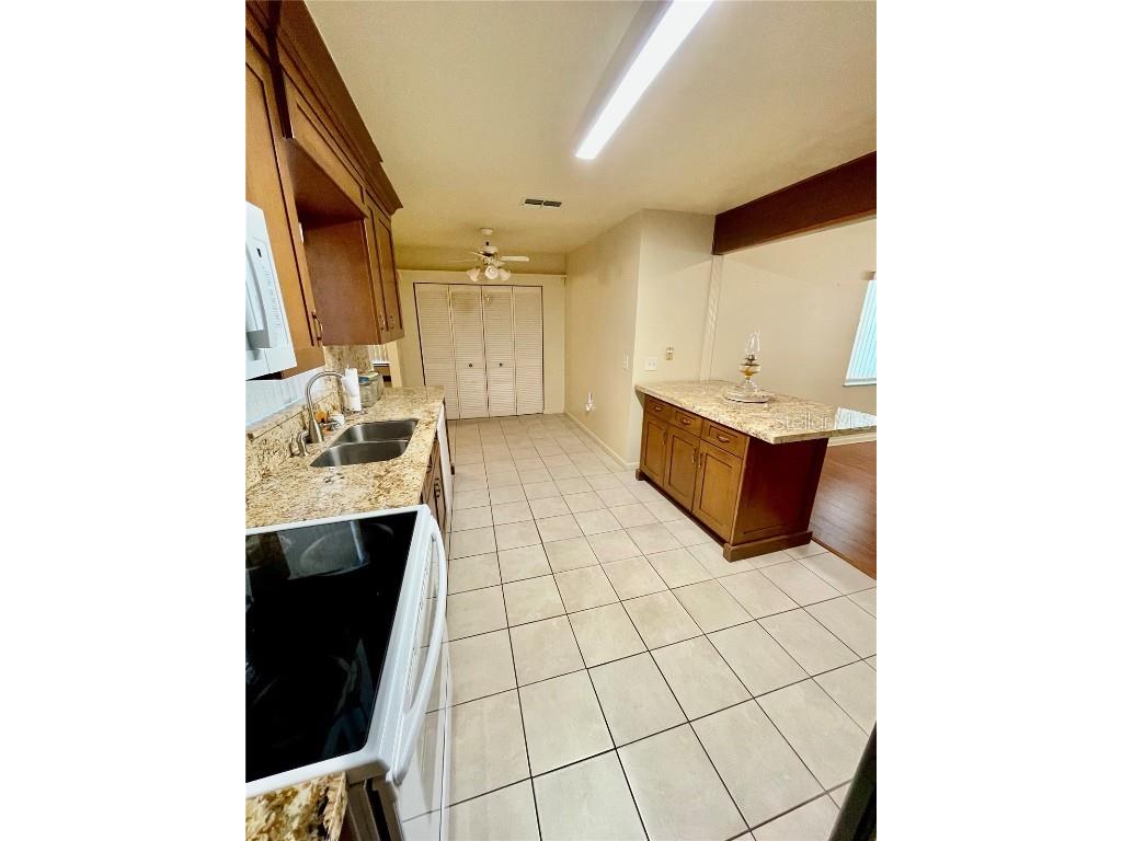 1690 Colonnades Circle N Lakeland FL 33811 A4669314 image11