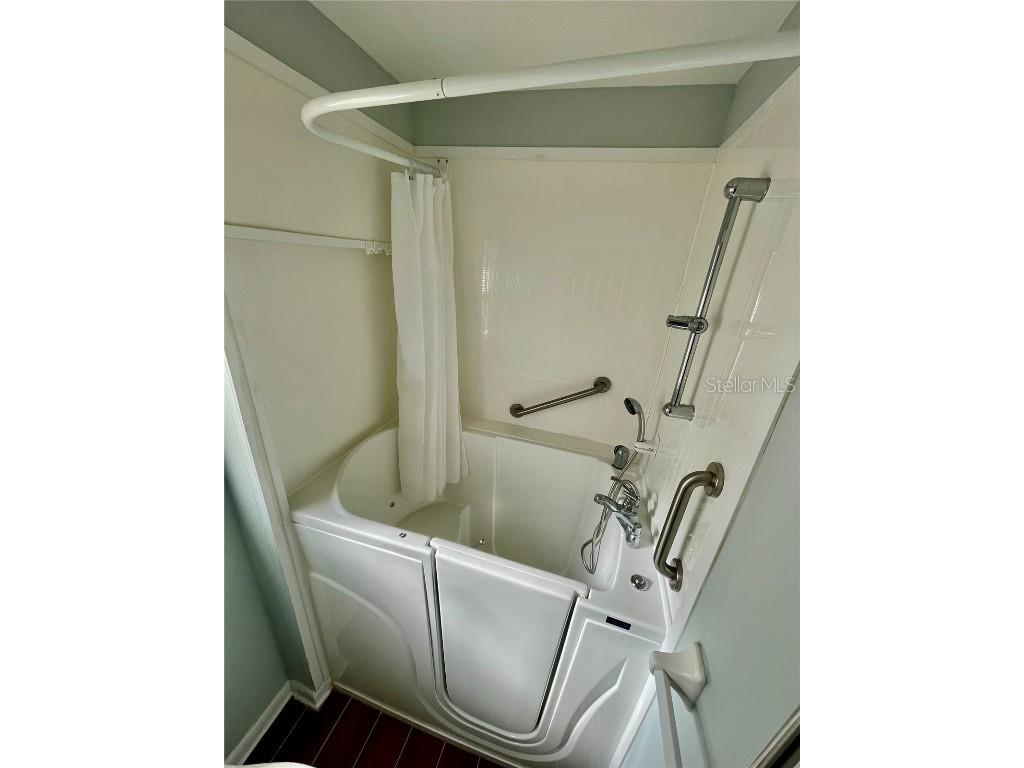 1690 Colonnades Circle N Lakeland FL 33811 A4669314 image29