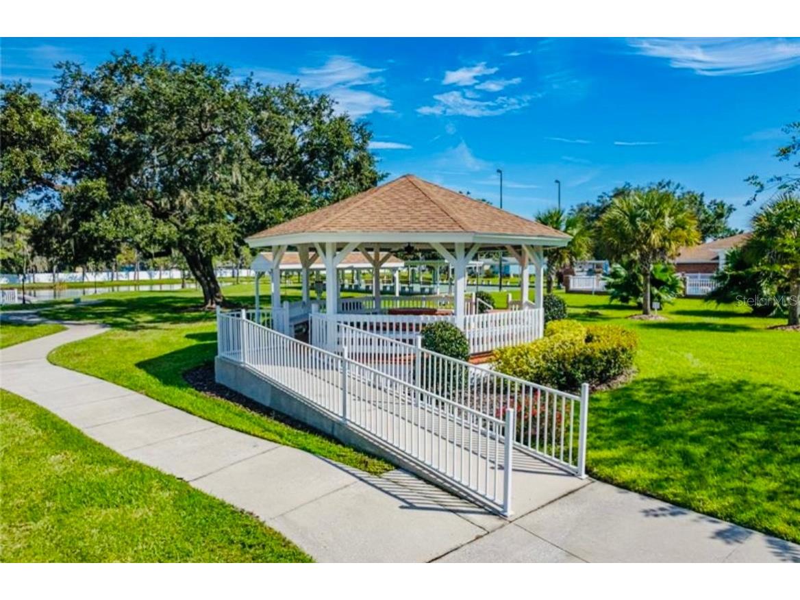 1690 Colonnades Circle N Lakeland FL 33811 A4669314 image53