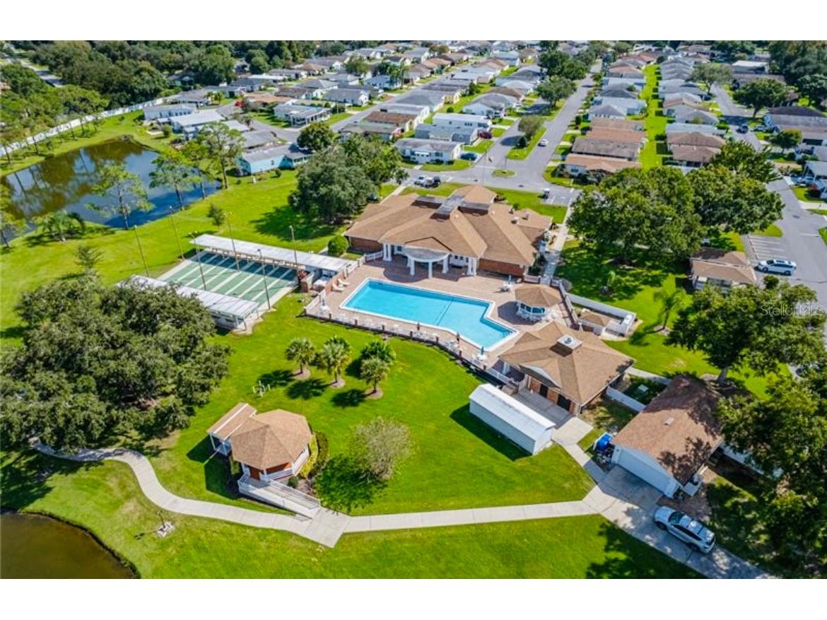 1690 Colonnades Circle N Lakeland FL 33811 A4669314 image57