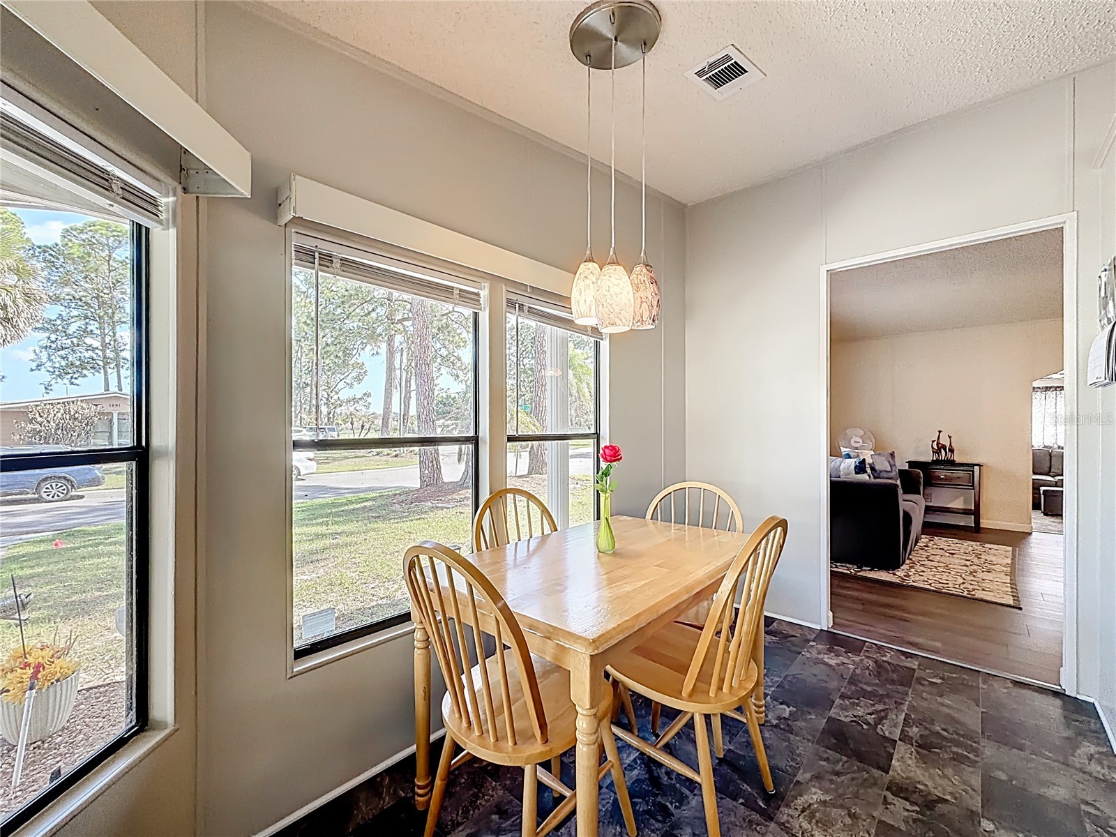 1690 Elkhart Circle Tavares FL 32778 - Lake Frances G5110924 image17