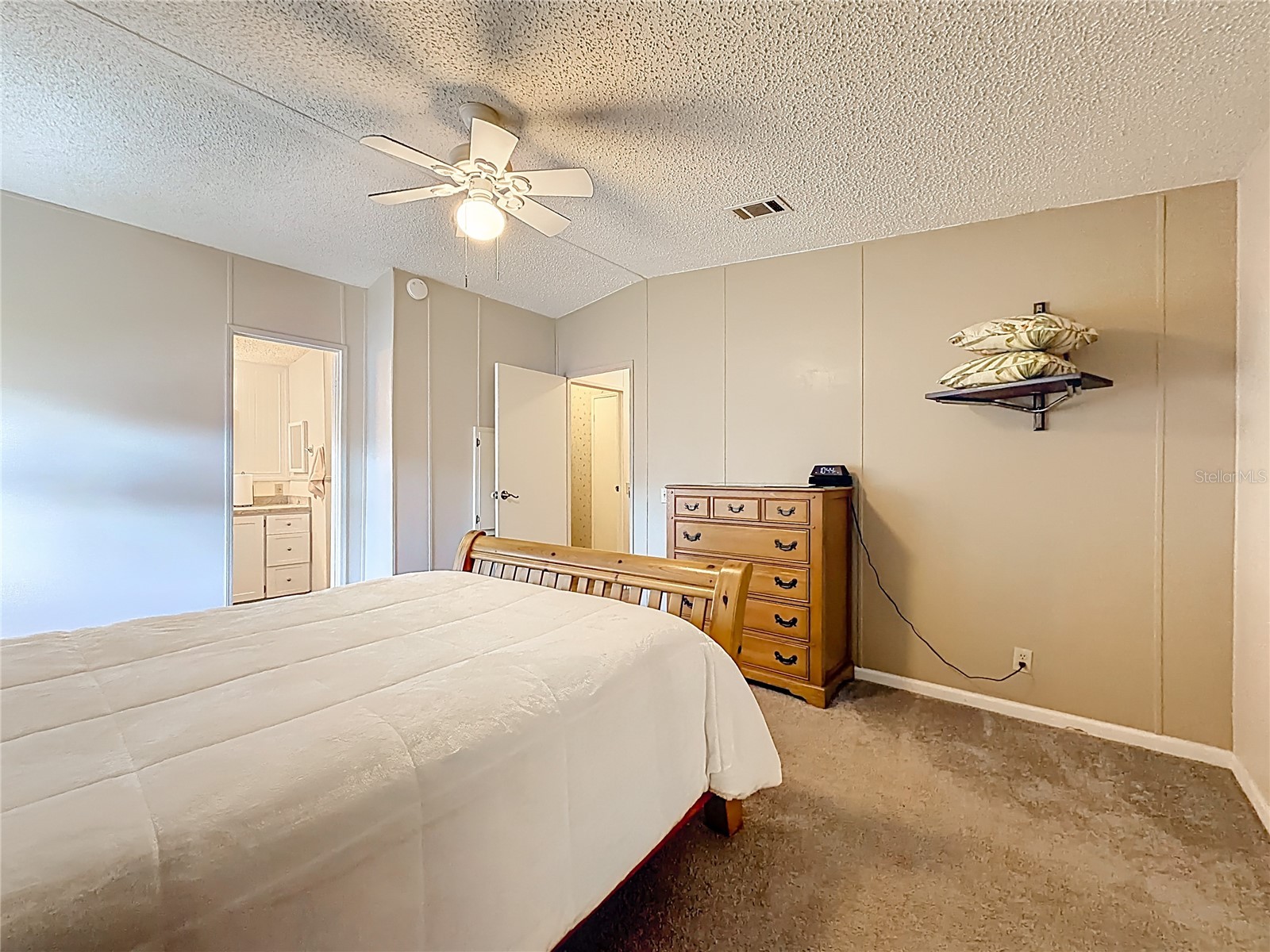 1690 Elkhart Circle Tavares FL 32778 - Lake Frances G5110924 image38