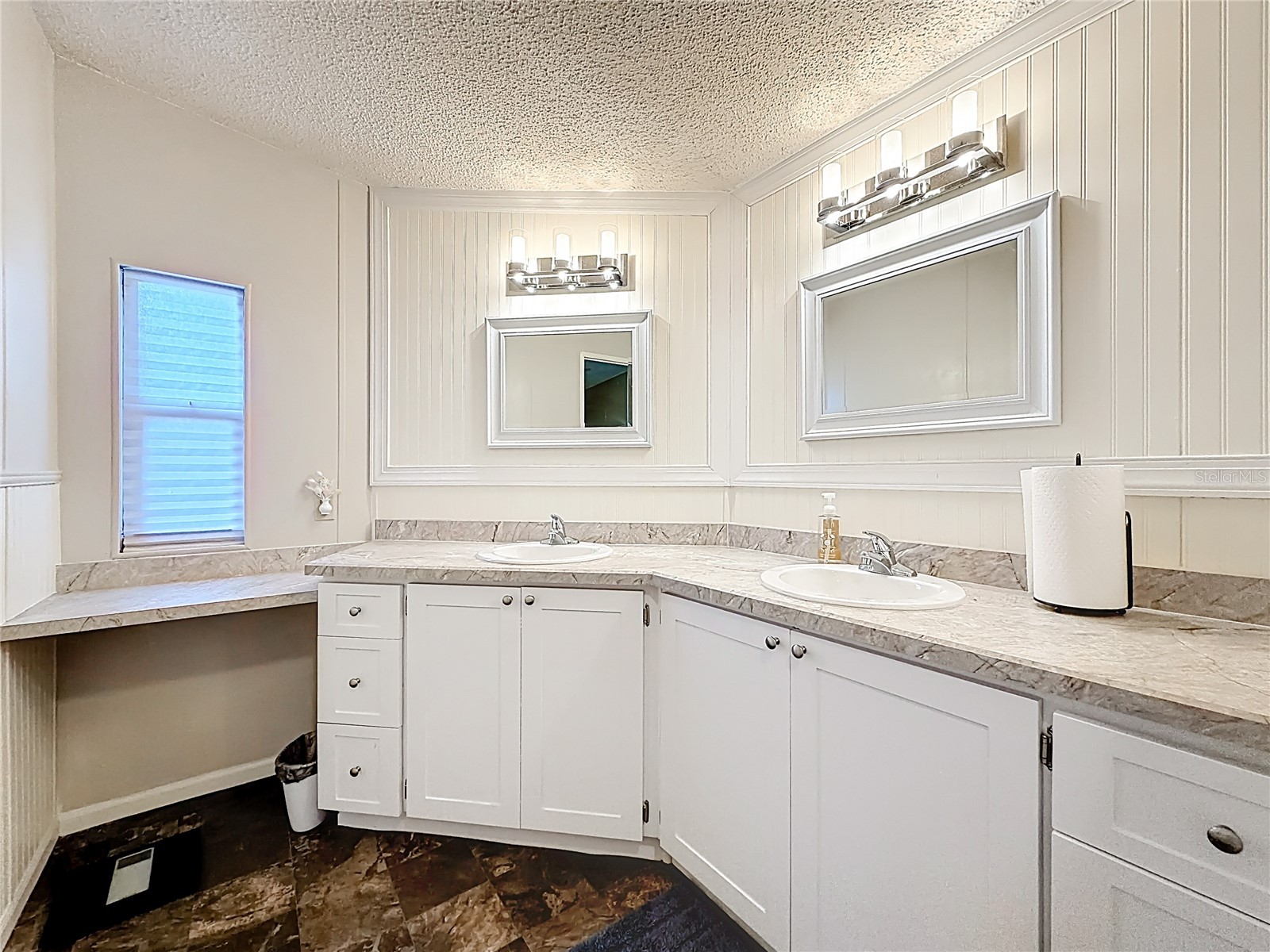 1690 Elkhart Circle Tavares FL 32778 - Lake Frances G5110924 image40