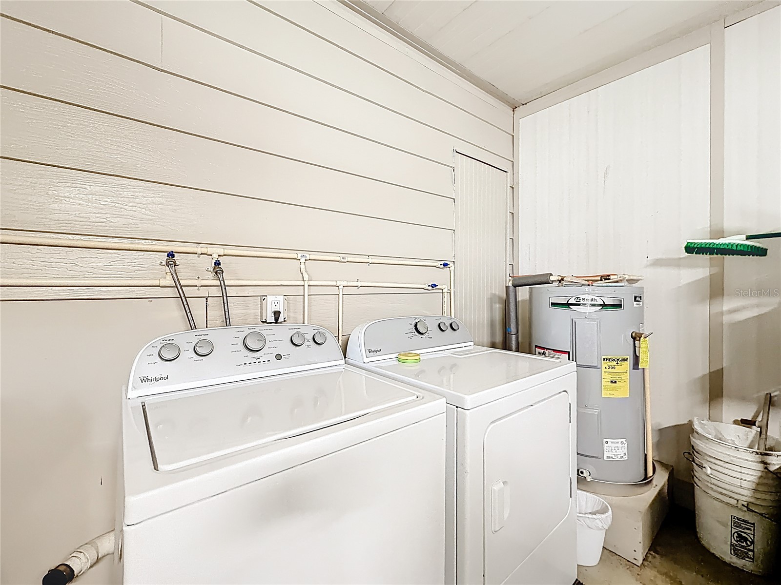 1690 Elkhart Circle Tavares FL 32778 - Lake Frances G5110924 image44