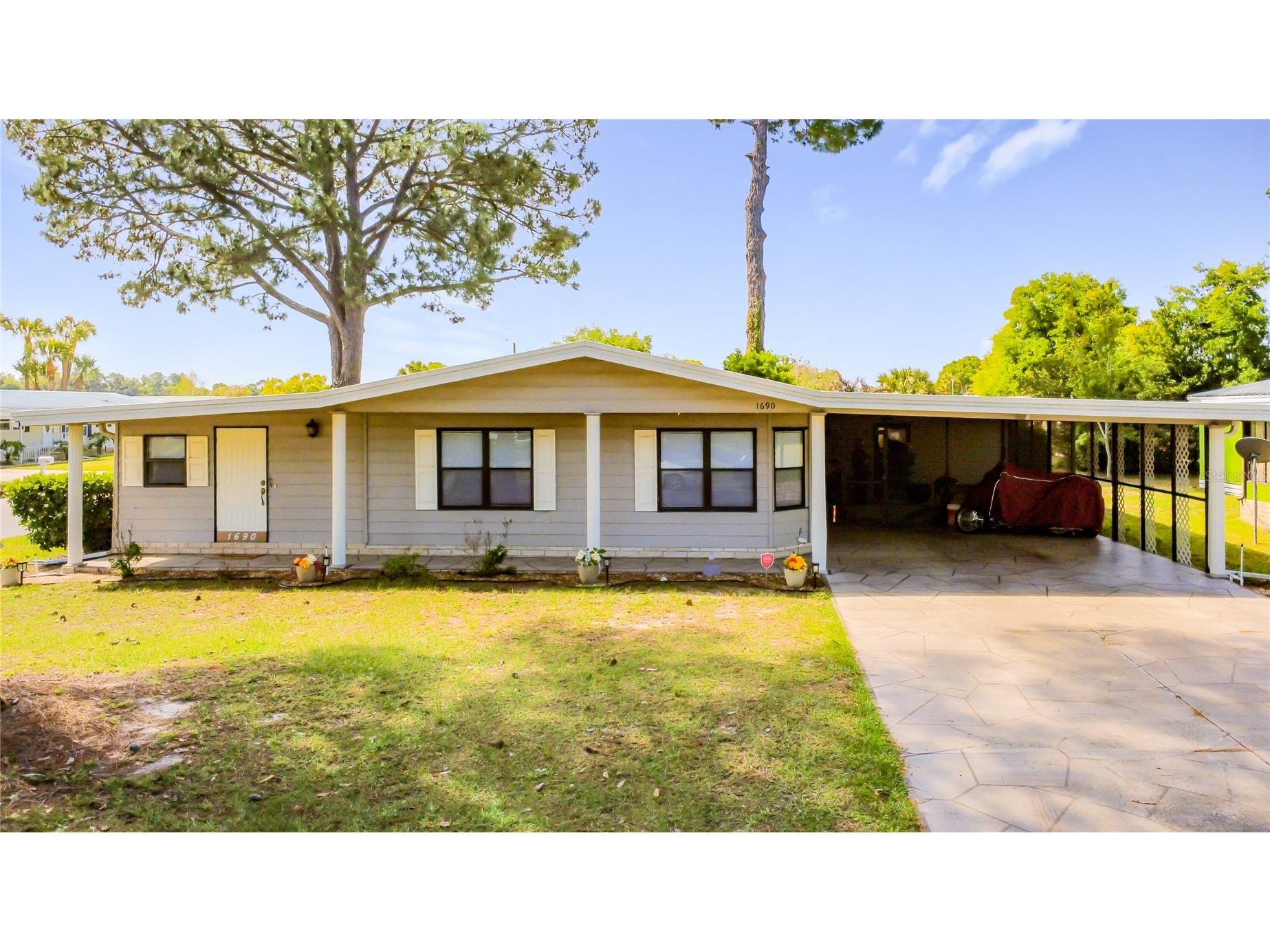 1690 Elkhart Circle Tavares FL 32778 - Lake Frances G5110924 image5