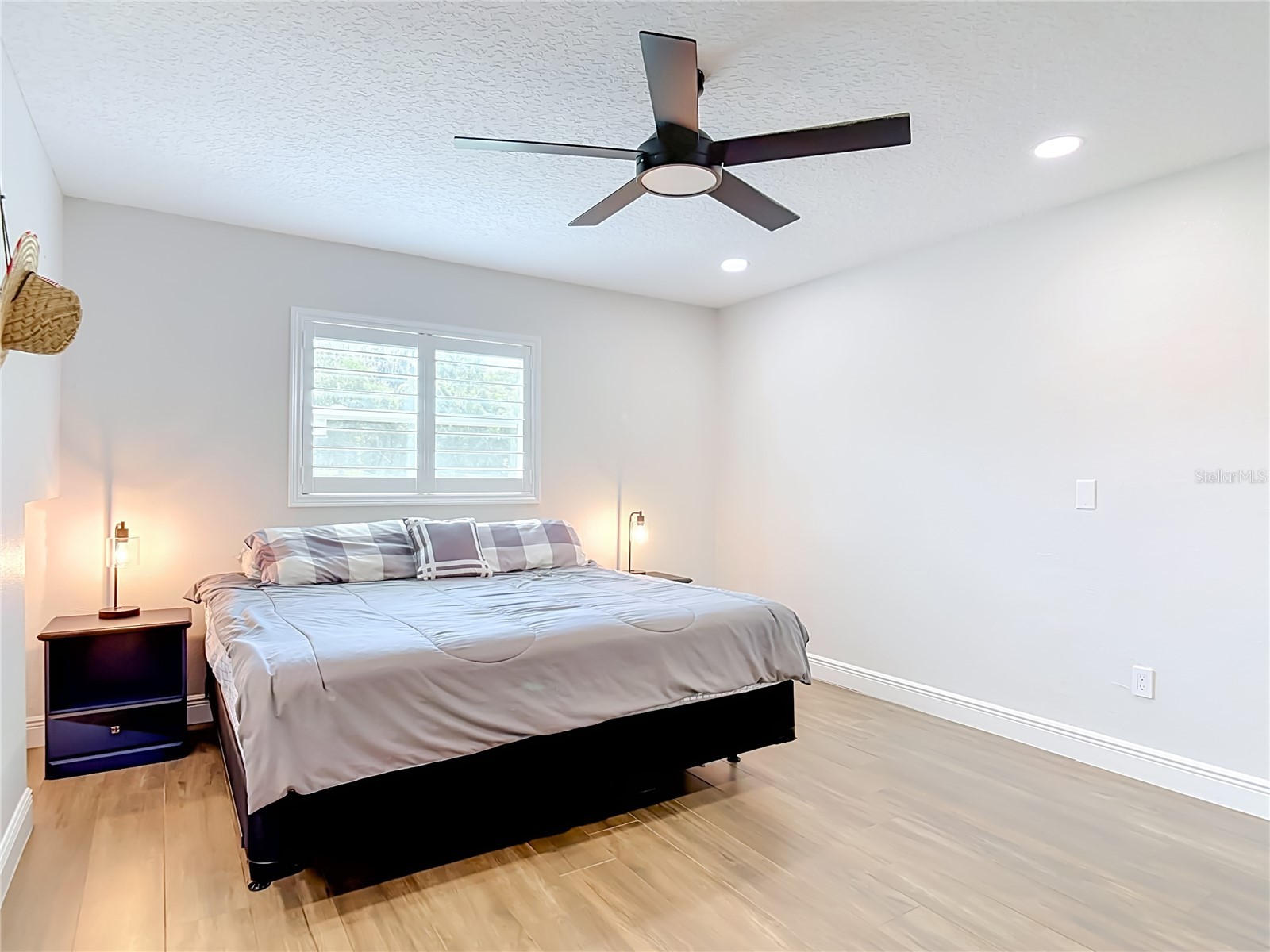 1690 N Clara Avenue Deland FL 32720 V4949835 image21