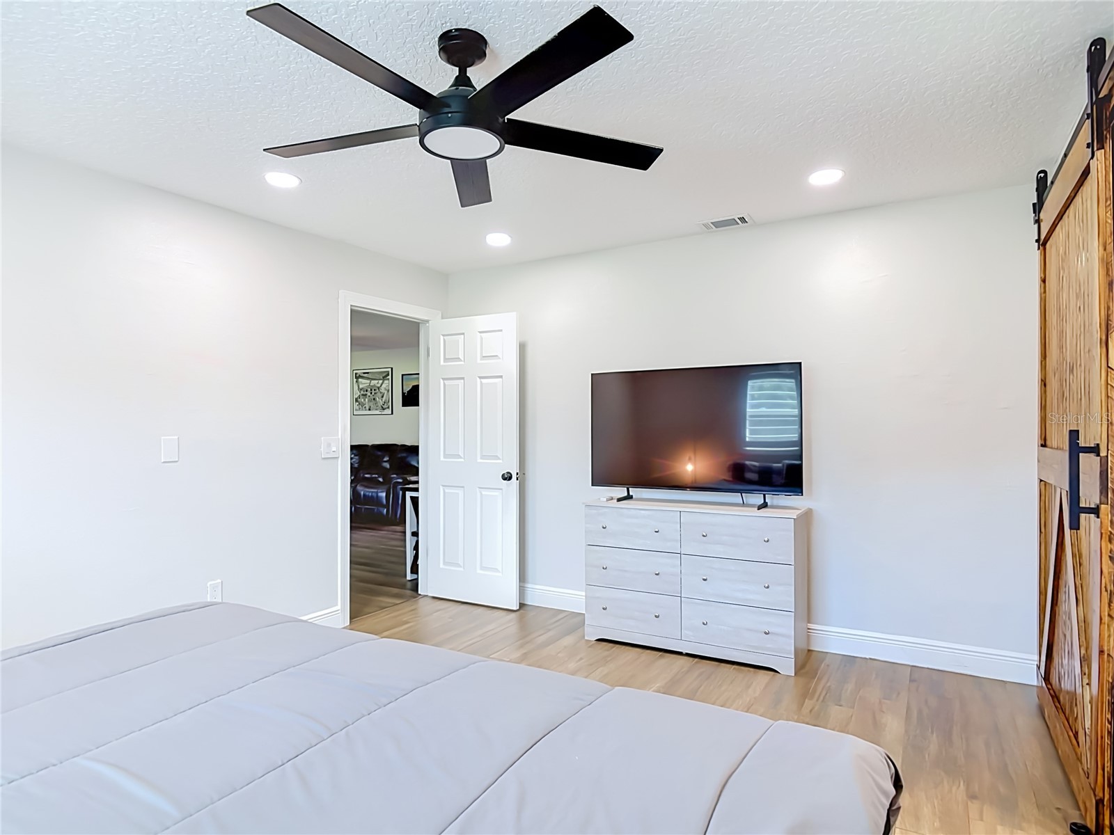 1690 N Clara Avenue Deland FL 32720 V4949835 image22