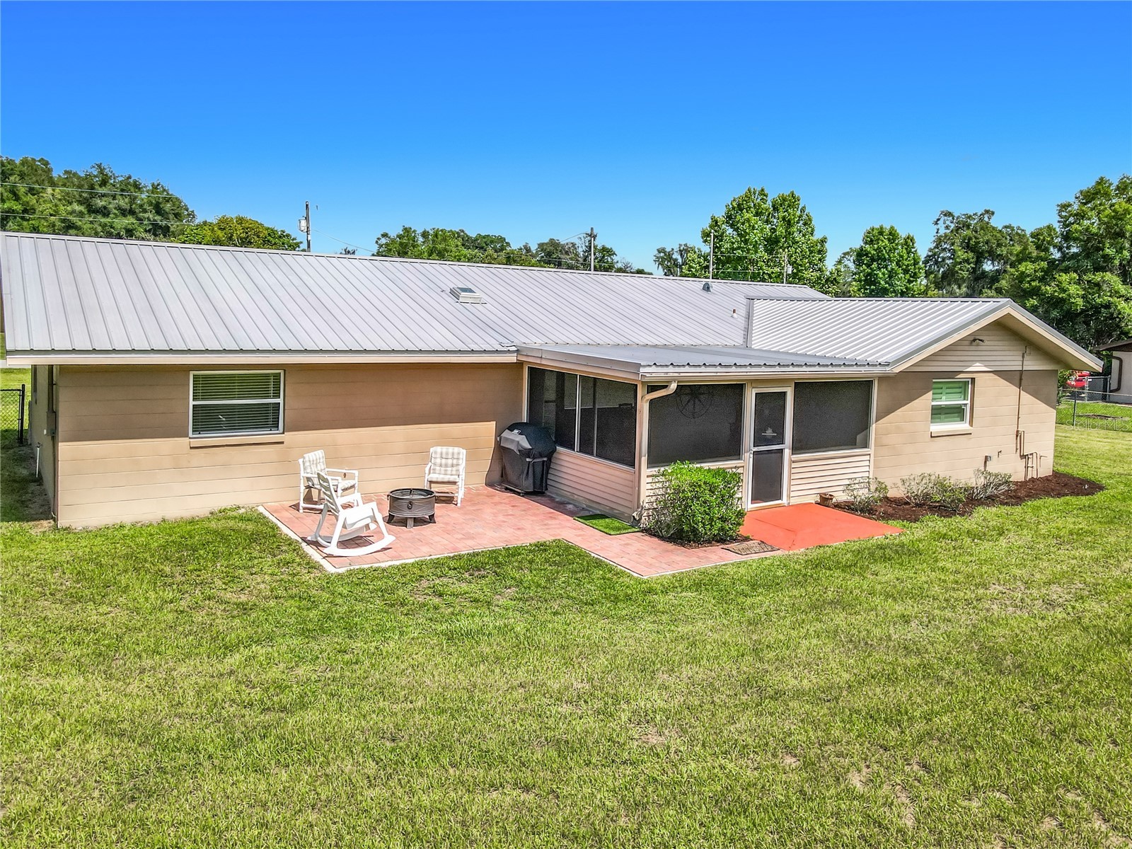 1690 N Clara Avenue Deland FL 32720 V4949835 image36