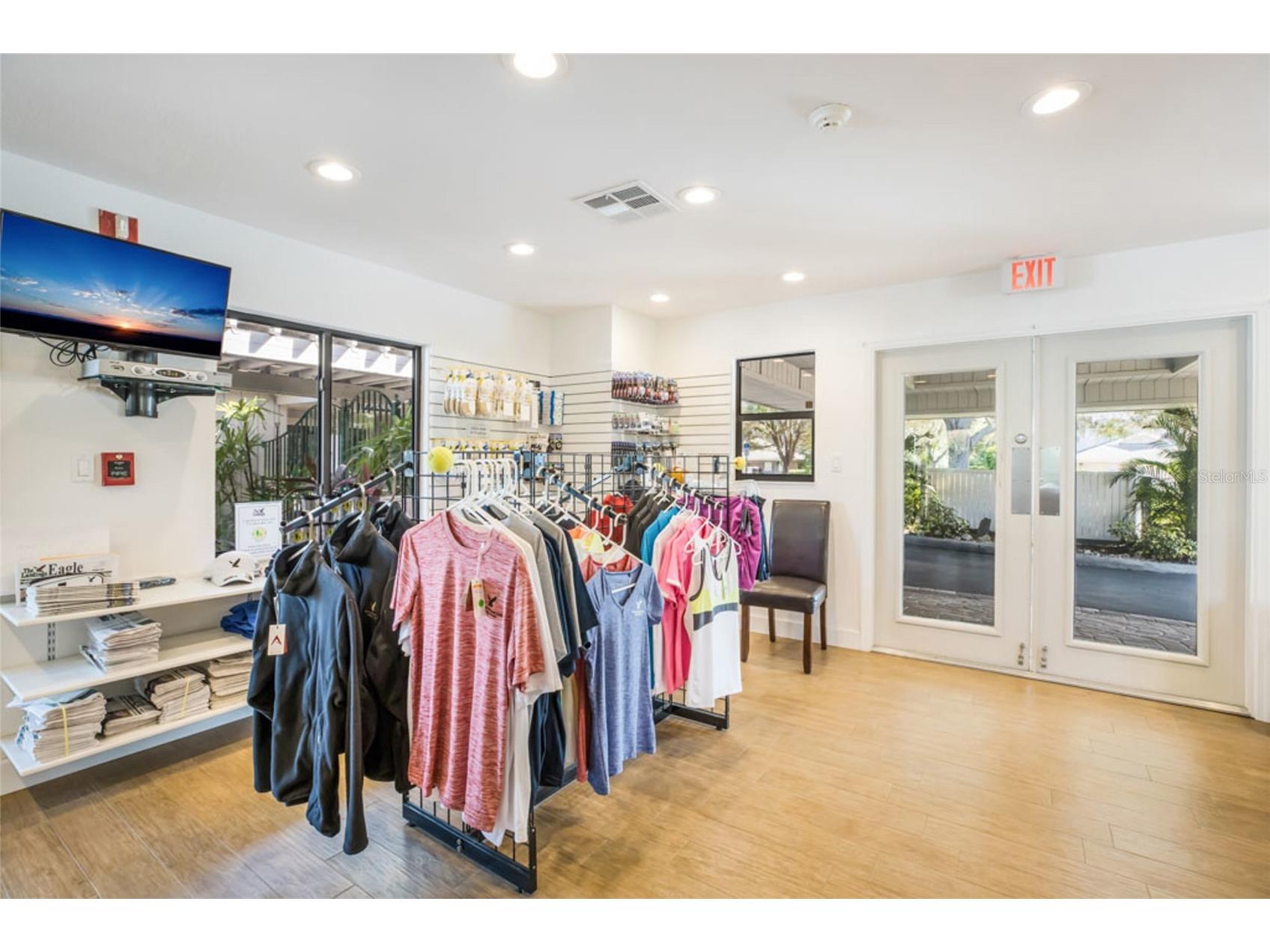 1690 Pine Harrier Circle Sarasota FL 34231 A4671323 image60