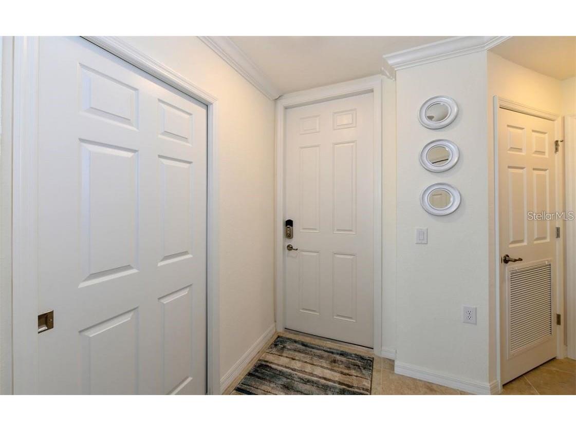 16904 Vardon Terrace #201 Lakewood Ranch FL 34211 A4664372 image3