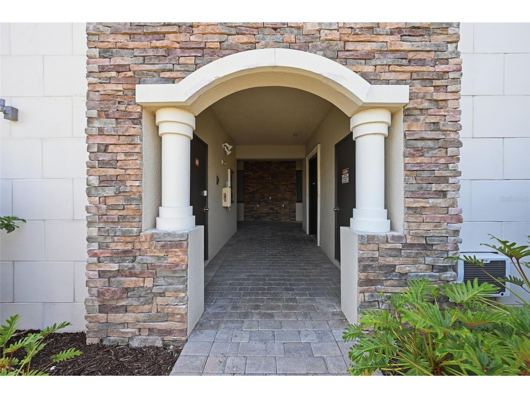 16904 Vardon Terrace #205 Lakewood Ranch FL 34211 A4692413 image2