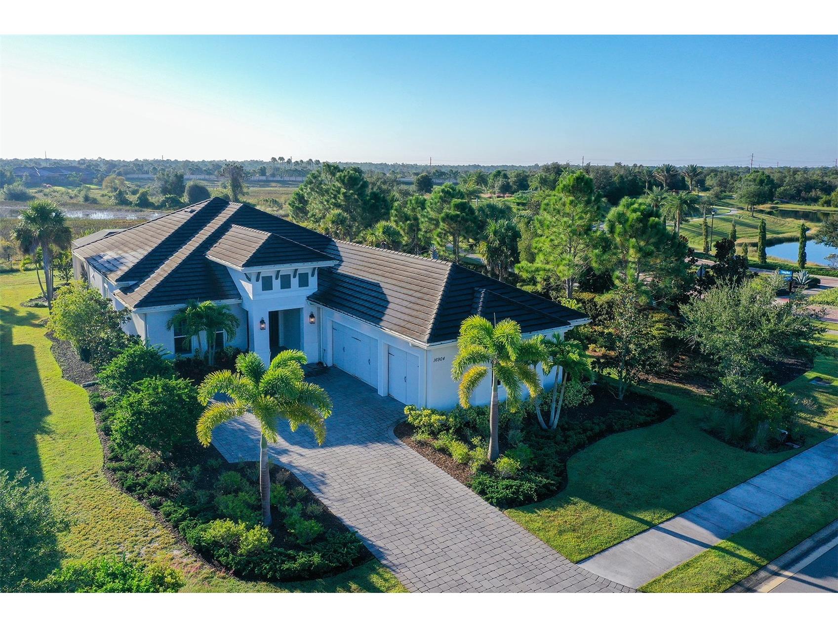 16904 Verona Place Bradenton FL 34202 A4676734 image1