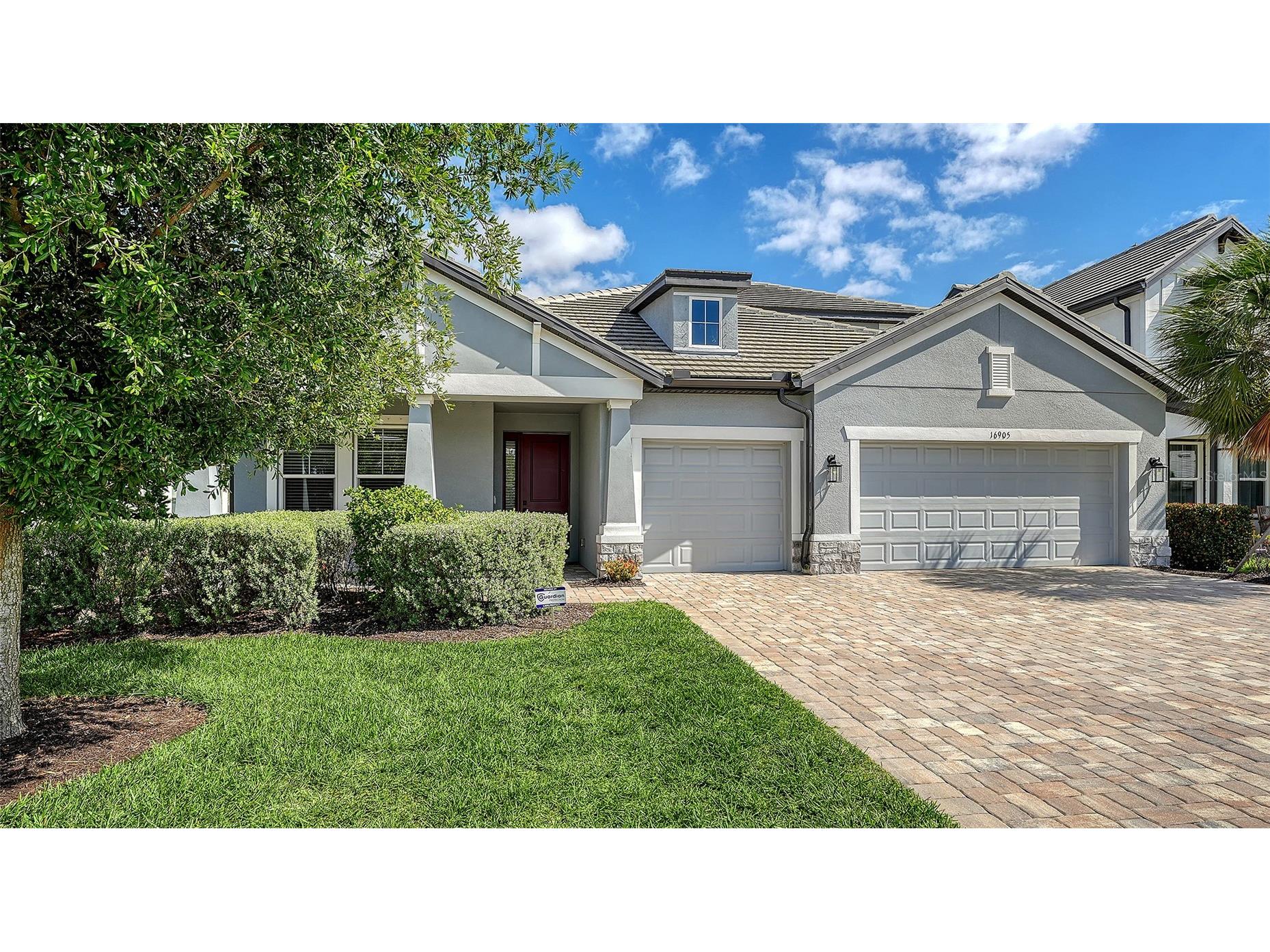16905 Sweetwater Village Drive Bradenton FL 34211 A4688080 image1