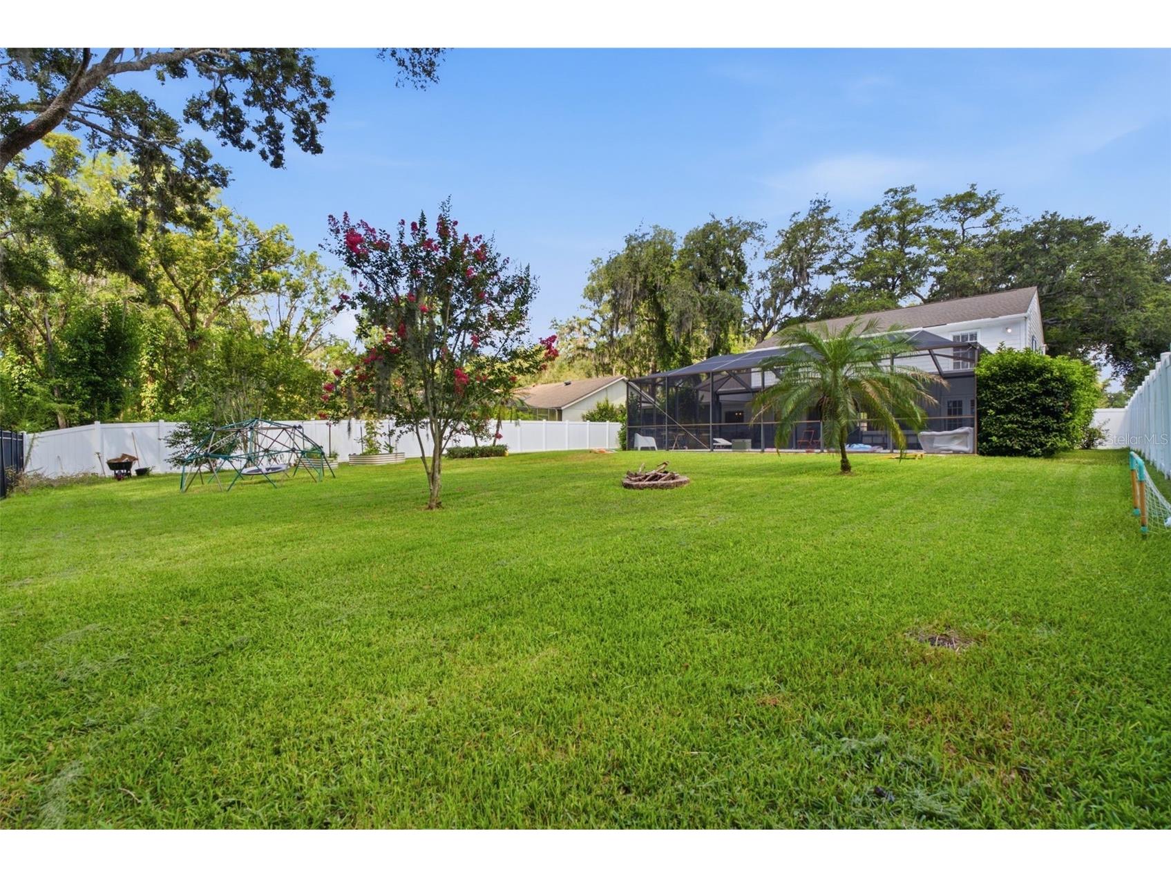 16909 Rolling Rock Drive Tampa FL 33618 TB8528226 image35