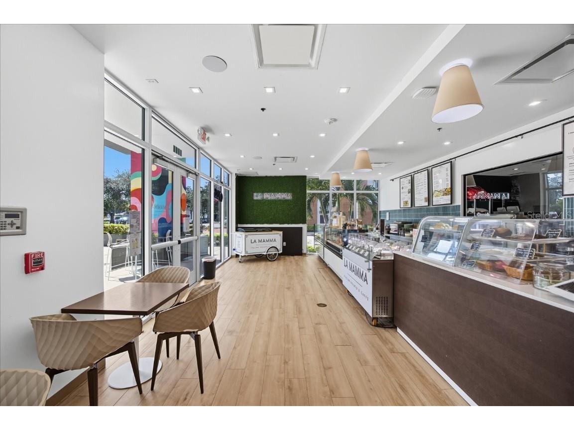 1691 Central Avenue Saint Petersburg FL 33713 A4667502 image2