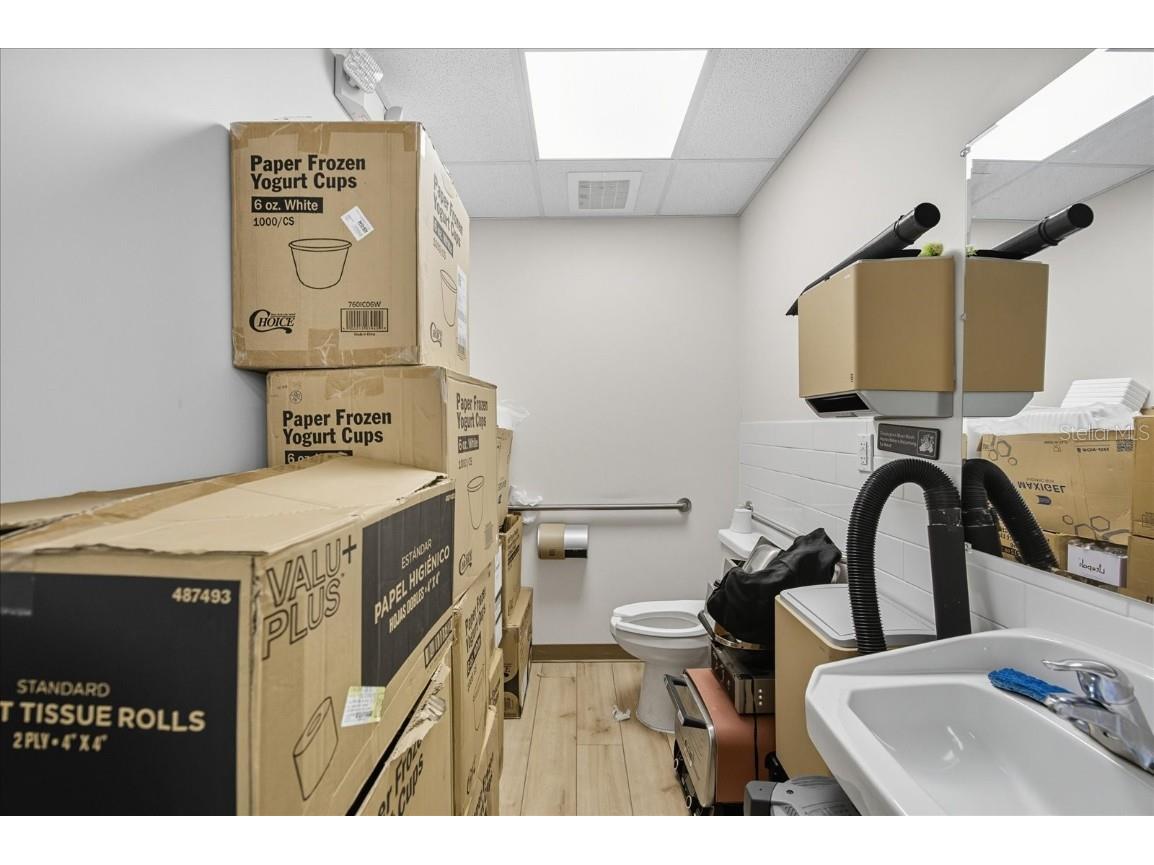 1691 Central Avenue Saint Petersburg FL 33713 A4667502 image20