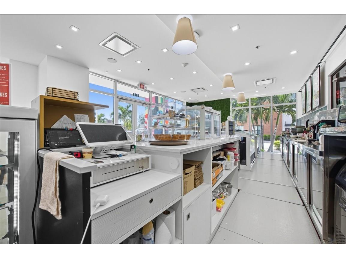 1691 Central Avenue Saint Petersburg FL 33713 A4667502 image23