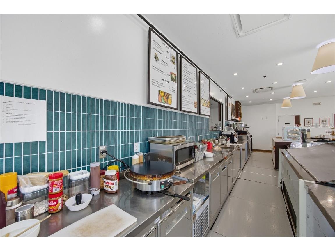 1691 Central Avenue Saint Petersburg FL 33713 A4667502 image26