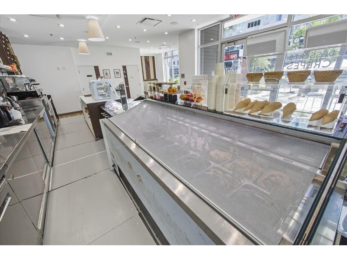 1691 Central Avenue Saint Petersburg FL 33713 A4667502 image27