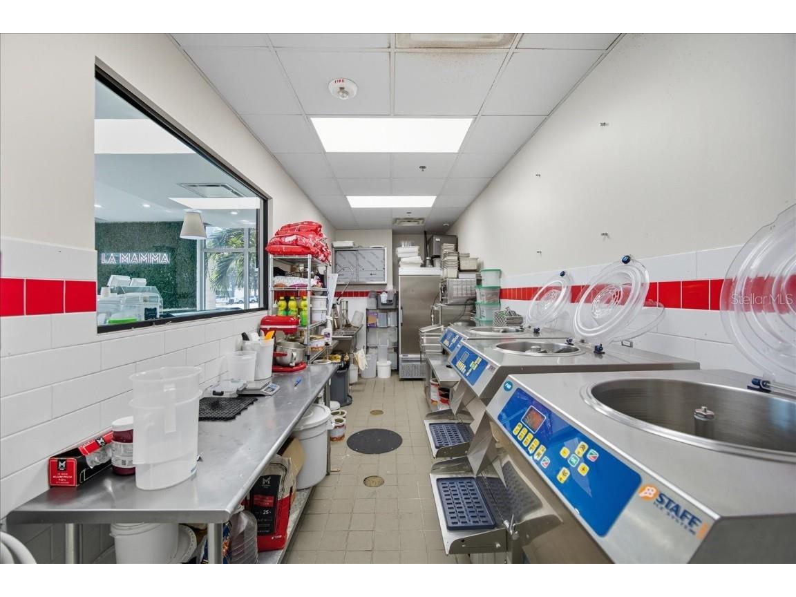 1691 Central Avenue Saint Petersburg FL 33713 A4667502 image31