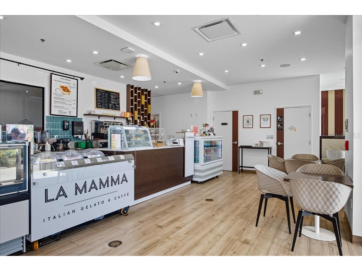 1691 Central Avenue Saint Petersburg FL 33713 A4667502 image4