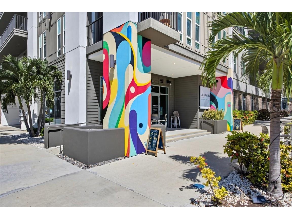 1691 Central Avenue Saint Petersburg FL 33713 A4667502 image49