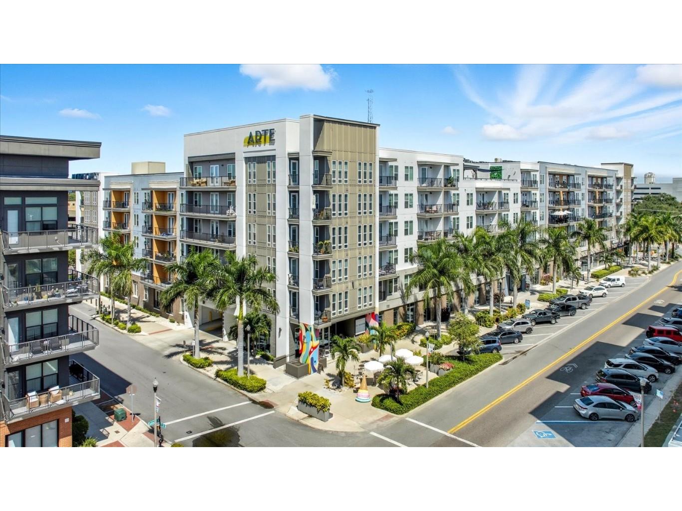 1691 Central Avenue Saint Petersburg FL 33713 A4667502 image53