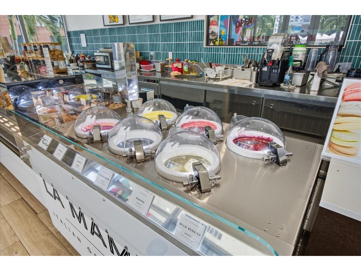 1691 Central Avenue Saint Petersburg FL 33713 A4667502 image9