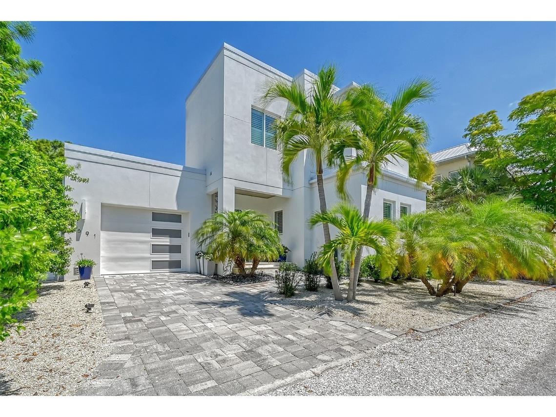 1691 Devonshire Lane Sarasota FL 34236 A4613017 image1