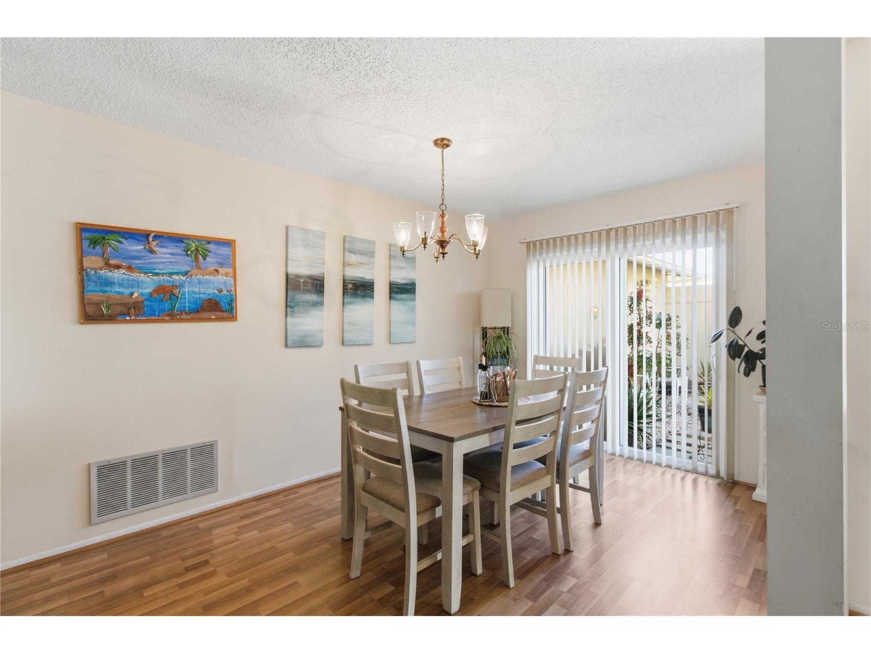 1691 Fleetwood Drive Sarasota FL 34232 A4678015 image8